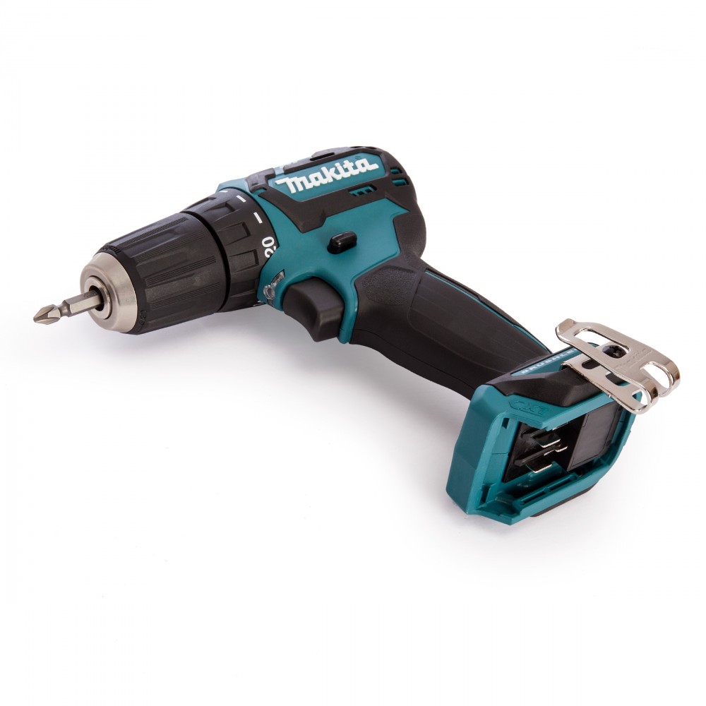 Makita DF332DSAJ CXT 10.8V drillsett (2 x 2,0 Ah batterier Drill borskrutrekker 10.8V med lader, 2 stk batterier og