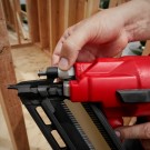 Milwaukee M18 FFN-0 FUEL konstruksjons spikerpistol (kun maskin, uten batteri og lader) thumbnail