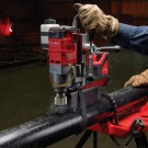 Milwaukee M18 FMDP-502C FUEL magnetisk borepresse med permanent magnet (2 x 5,0Ah batterier) thumbnail