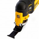 Dewalt DCS355N 18V li-ion batteridrevet børsteløs multiverktøy komplett med 29 tilbehør thumbnail