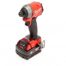 Milwaukee M18FPP4Z-503B M18 FUEL 4-delers sett (3 x 5,0 Ah batterier) thumbnail