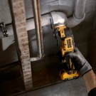 Dewalt DCS353N 12V XR oscillerende multiverktøy med 28 tilbehør (kun kropp, uten batteri og lader) thumbnail