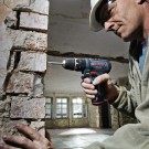 Bosch GSB 12V-15 2-hastighets combi drill (kun kropp) thumbnail