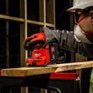 Milwaukee M18 BQSS-0 18V pussemaskin 1/4 ark pad (kun kropp, uten batteri og lader) thumbnail