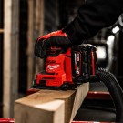 Milwaukee M18 BQSS-0 18V pussemaskin 1/4 ark pad (kun kropp, uten batteri og lader) thumbnail