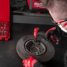 Milwaukee M12 FDGA-422B FUEL Vinklet slipe sett (1 x 2,0 Ah og 1 x 4,0 Ah batteri) thumbnail