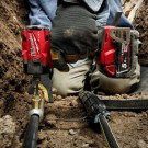 Milwaukee M18 FIW2F12 FUEL 1/2 tommer muttertrekker med friksjonsring (2 x 5,0Ah batterier) thumbnail