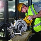 Dewalt DWS778 250mm kapp- og gjæresag 230V thumbnail